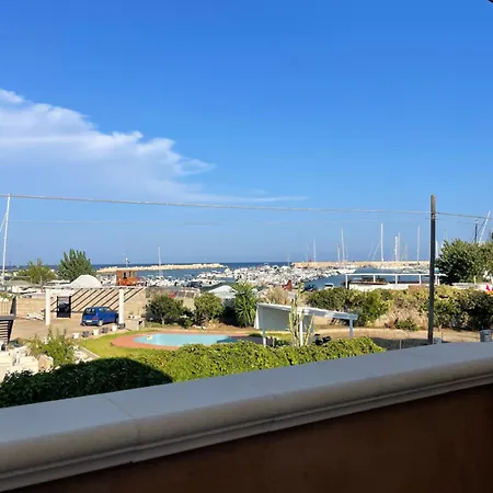 شقة Joseph