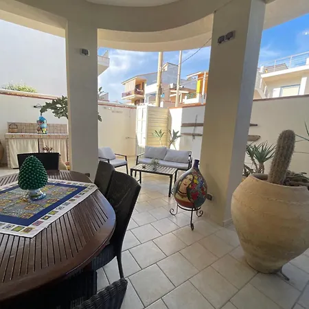 Joseph Apartment *